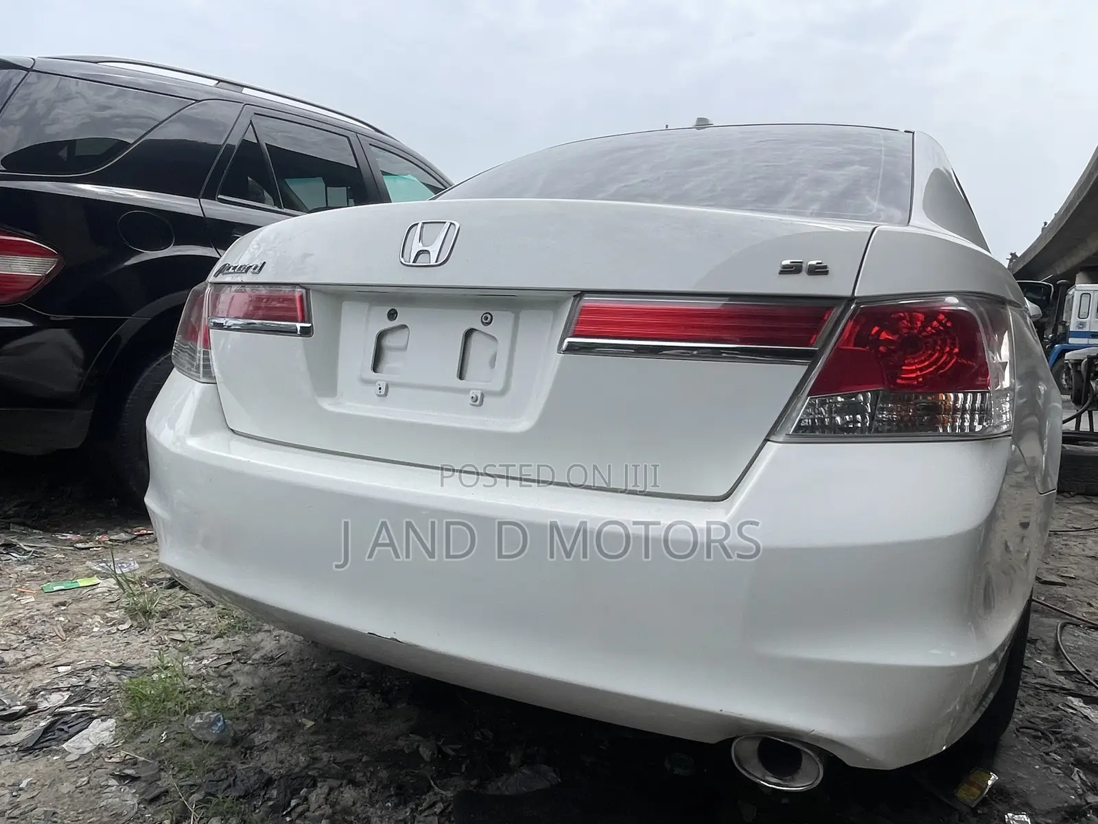 Honda Accord 2011 White