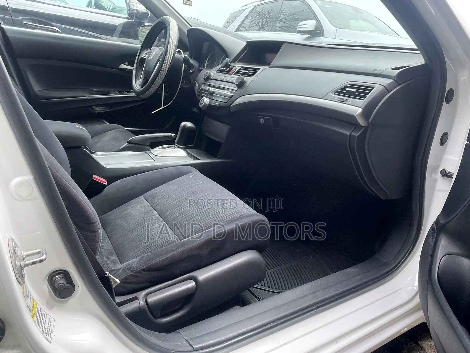 Honda Accord 2011 White