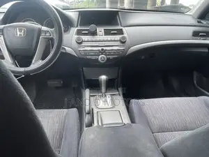 Honda Accord 2011 White