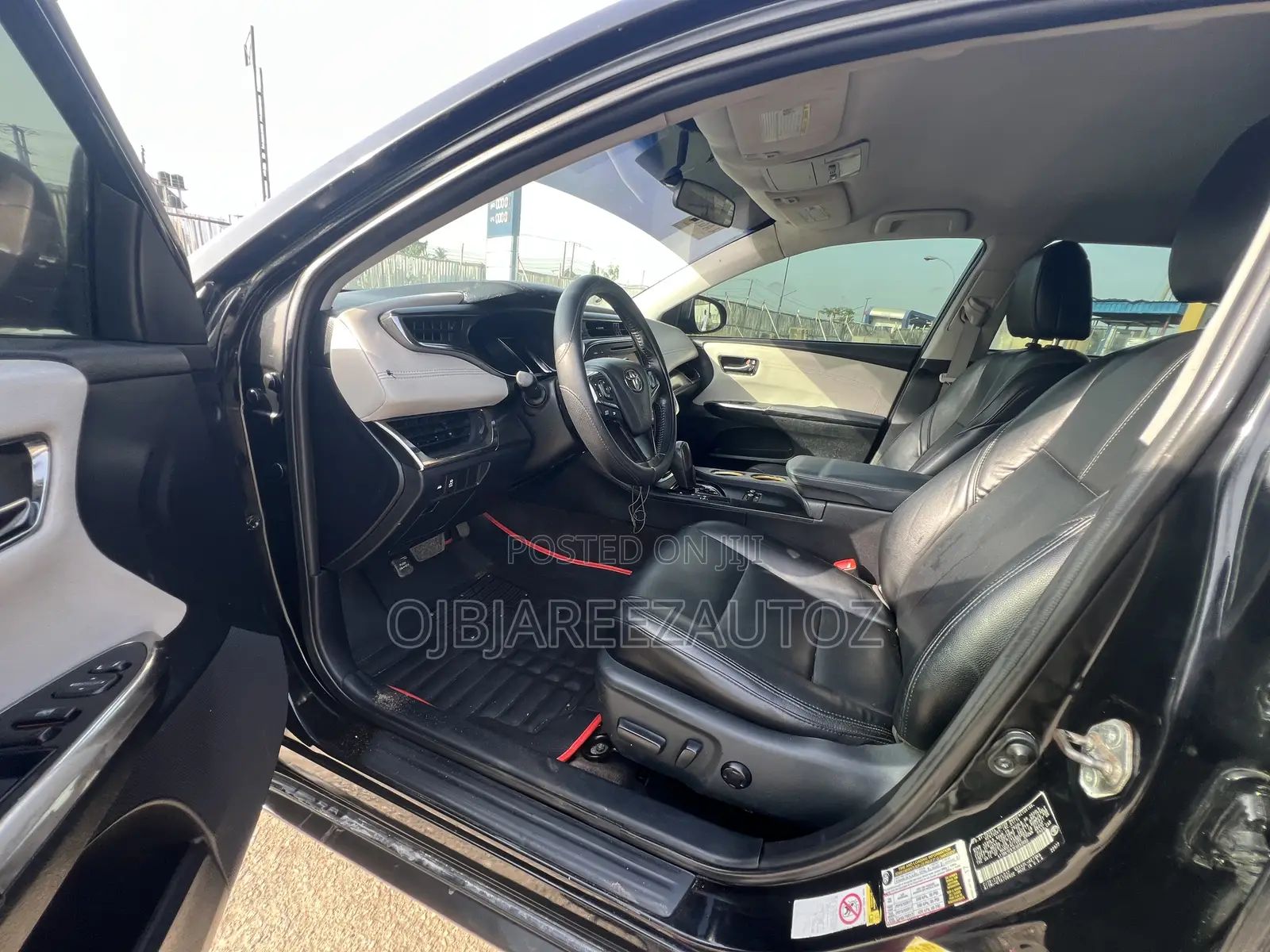 Toyota Avalon 2014 Black