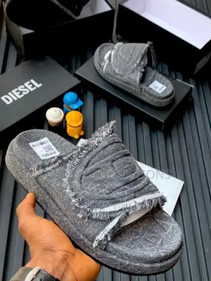 Diesel Pam’S High Quality Slippers