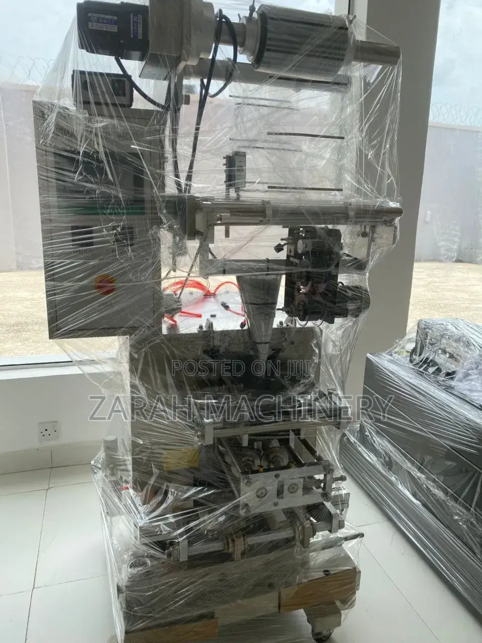 Packing Machine
Paste Filler
Liquid Machine