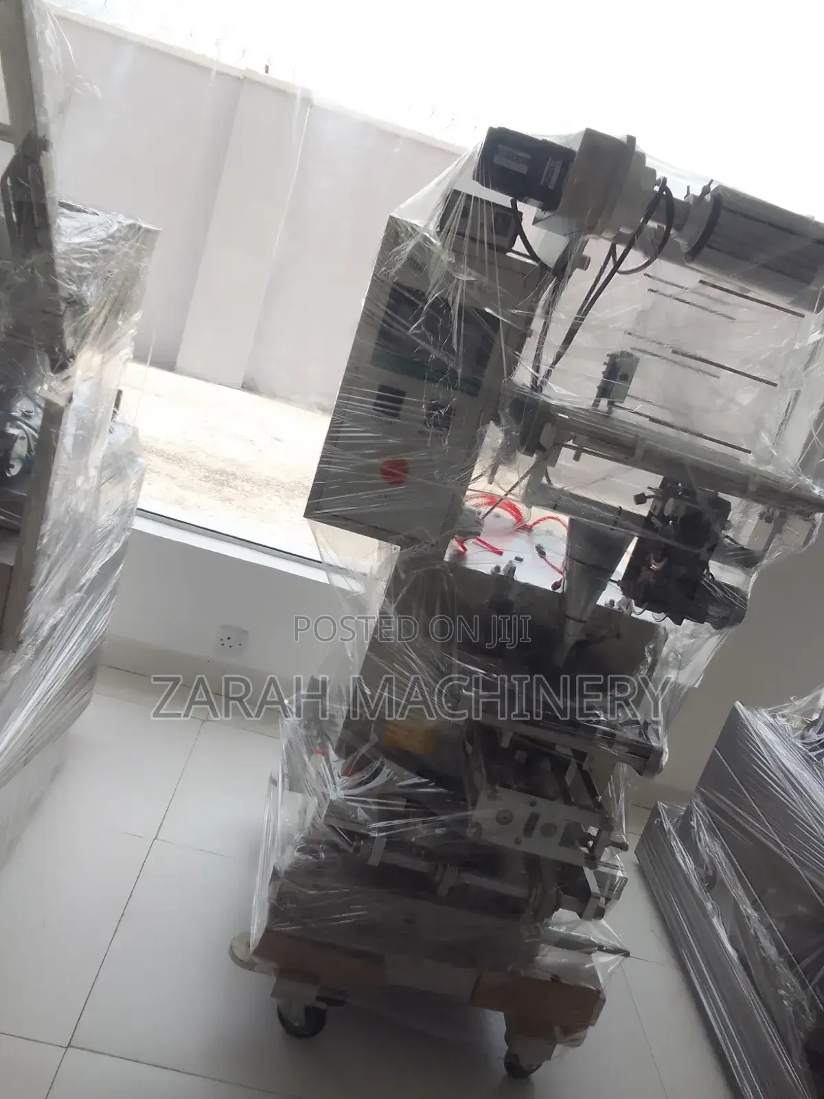 Packing Machine
Paste Filler
Liquid Machine