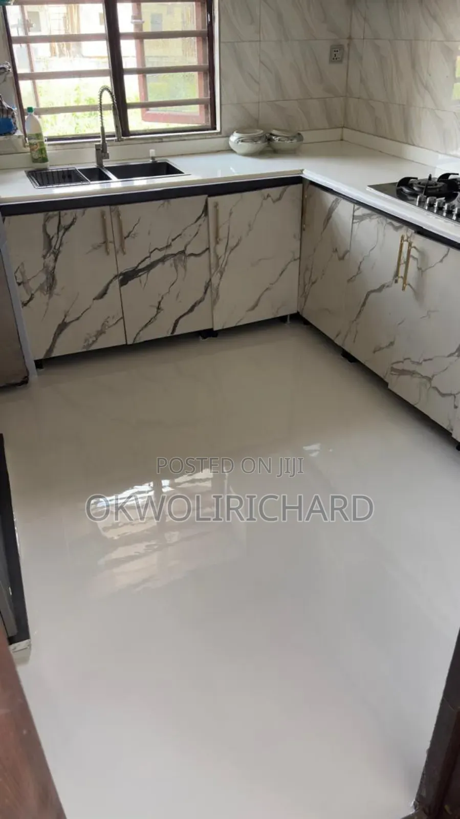 Epoxy Floor Application