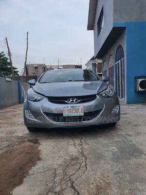 Hyundai Elantra 2013 Green