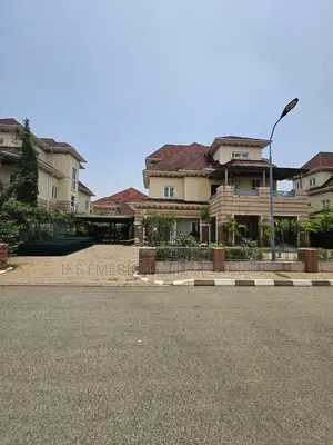 6bdrm Duplex in Maitama for sale