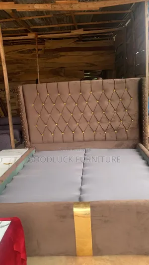 High Quality Bedframe
