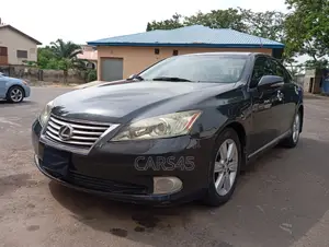 Lexus ES 2010 Gray