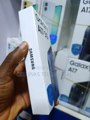 New Samsung Galaxy A17 5G 128 GB Black