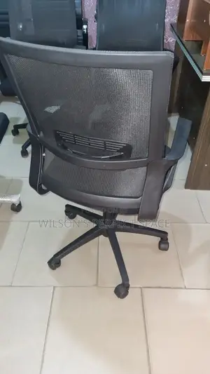 Quality Black Mesh Office Chair