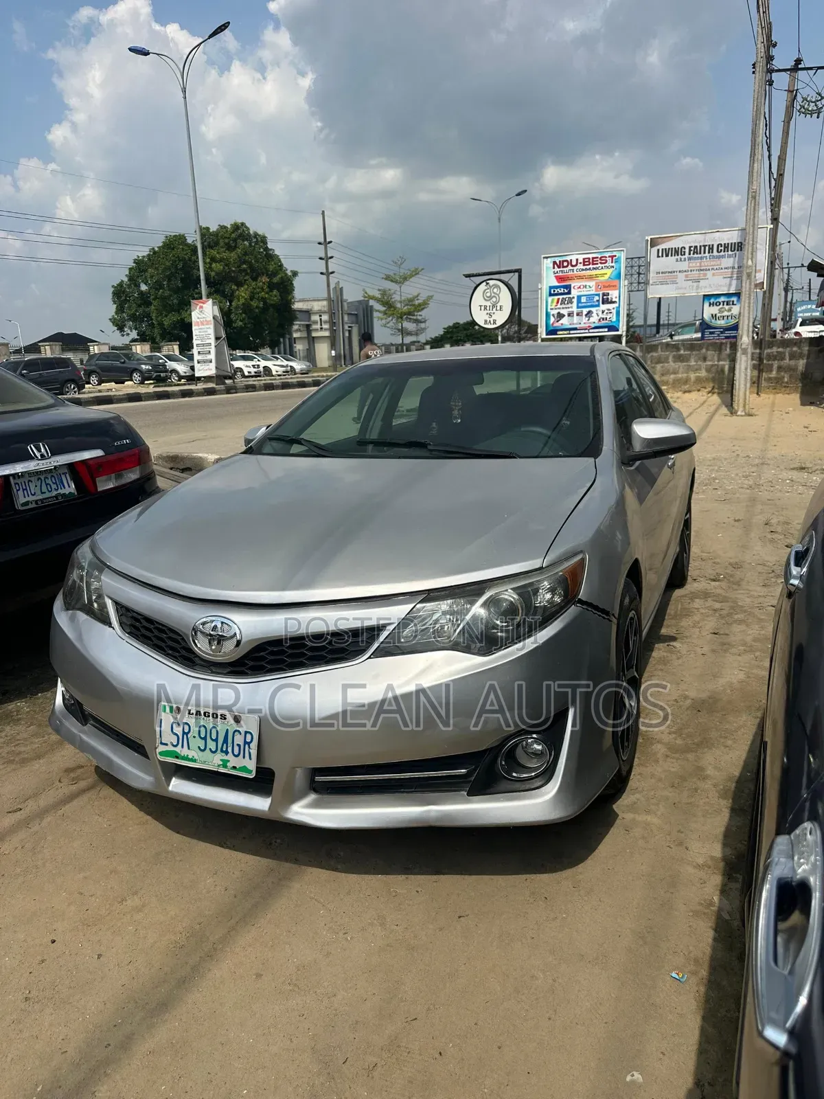 Toyota Camry 2012 Silver