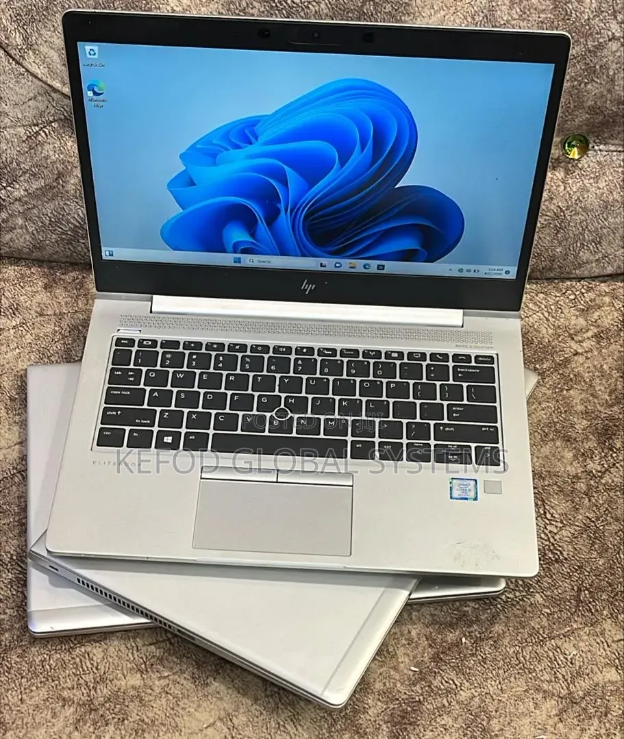 Laptop HP EliteBook 830 G6 8GB Intel Core i5 SSD 256GB