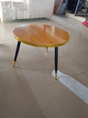Round Center Table