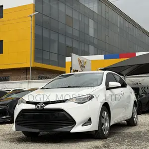 Toyota Corolla 2017 White
