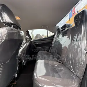 Toyota Corolla 2017 White
