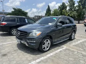 Mercedes-Benz M Class ML 350 4Matic 2012 Gray