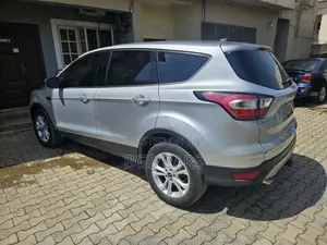 Ford Escape 2016 Silver