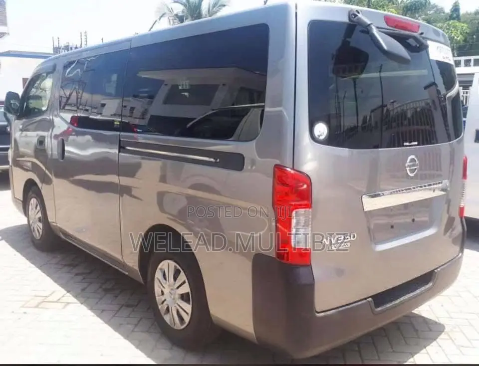 Nissan Caravan (Urvan) 2014