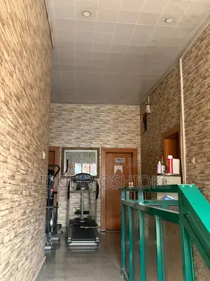Furnished 5bdrm Duplex in Zone 5 for sale
