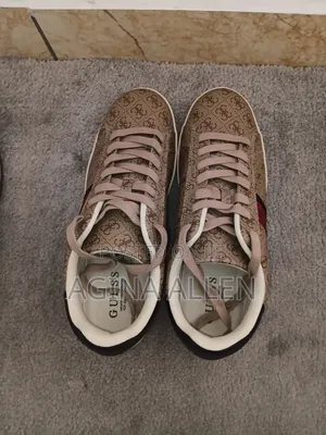 Original Guess Sneakers