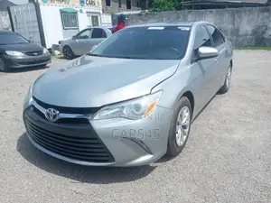 Toyota Camry 2017 Gray