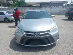 Toyota Camry 2017 Gray