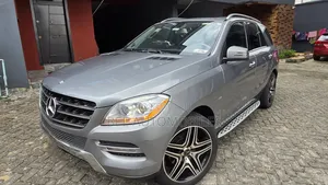 Mercedes-Benz M Class ML 350 4Matic 2012 Gray
