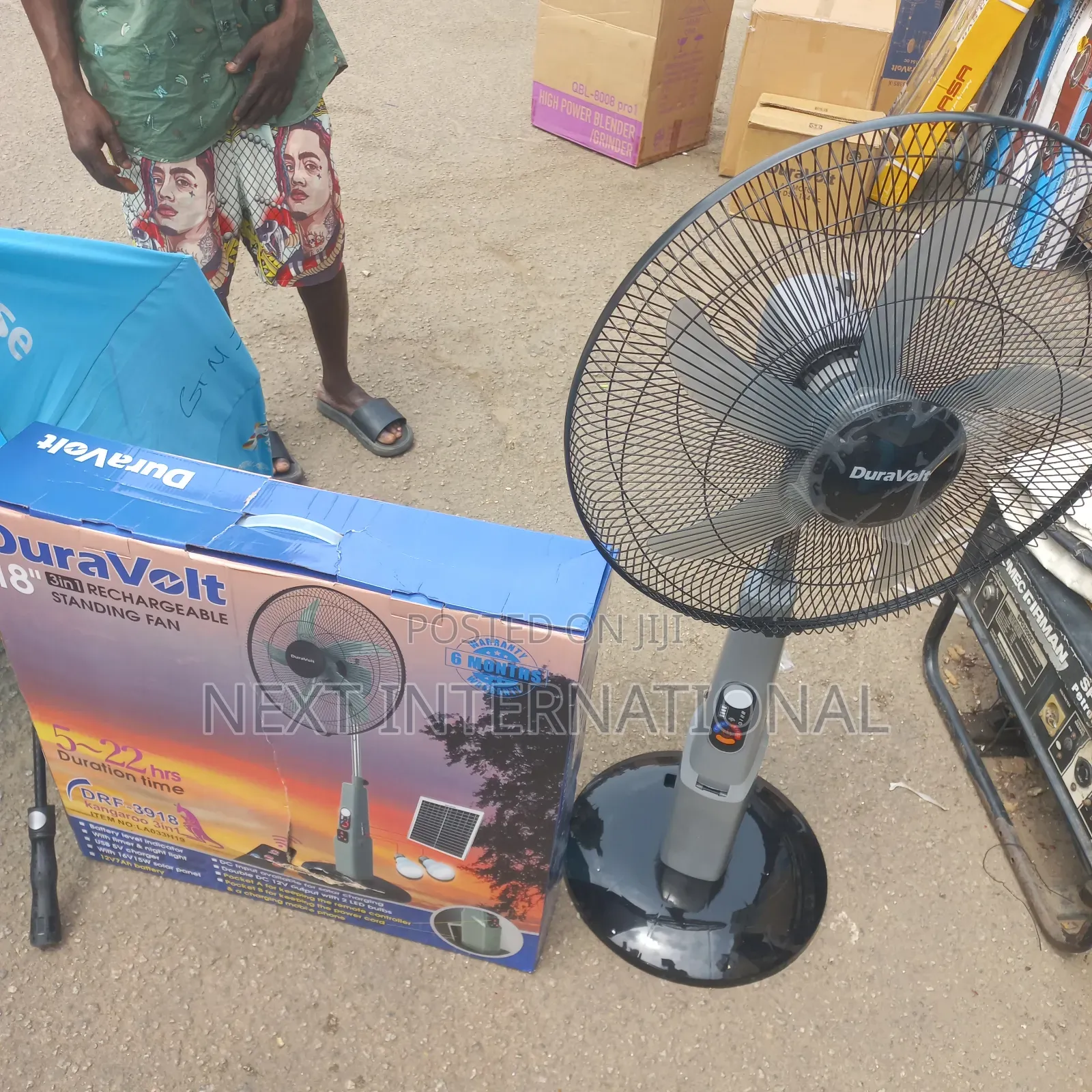 Duravolt Rechargeable Fan 18 Inches With Panel and Bulbs
