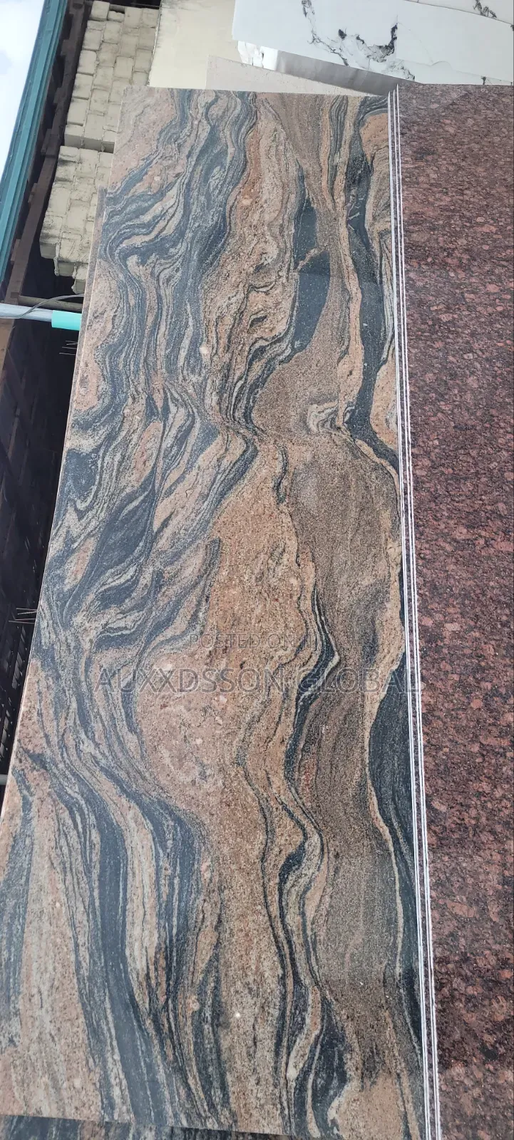 Oraino Granite Slabs (Gangsaw)
