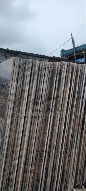 Oraino Granite Slabs (Gangsaw)