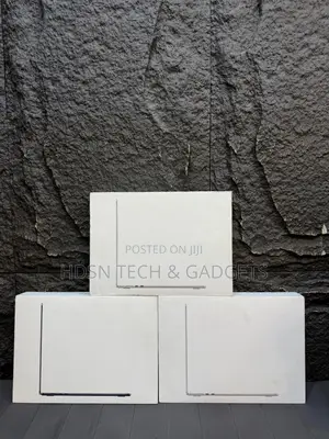 New Laptop Apple MacBook Air 2026 M5 13-inch 16GB Apple M5 SSD 512GB