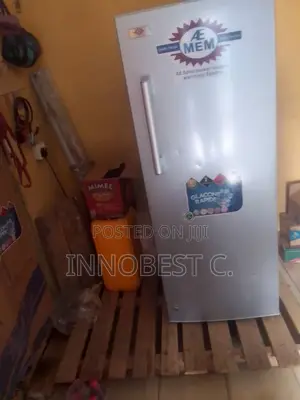 Solar Ice Block Freezer