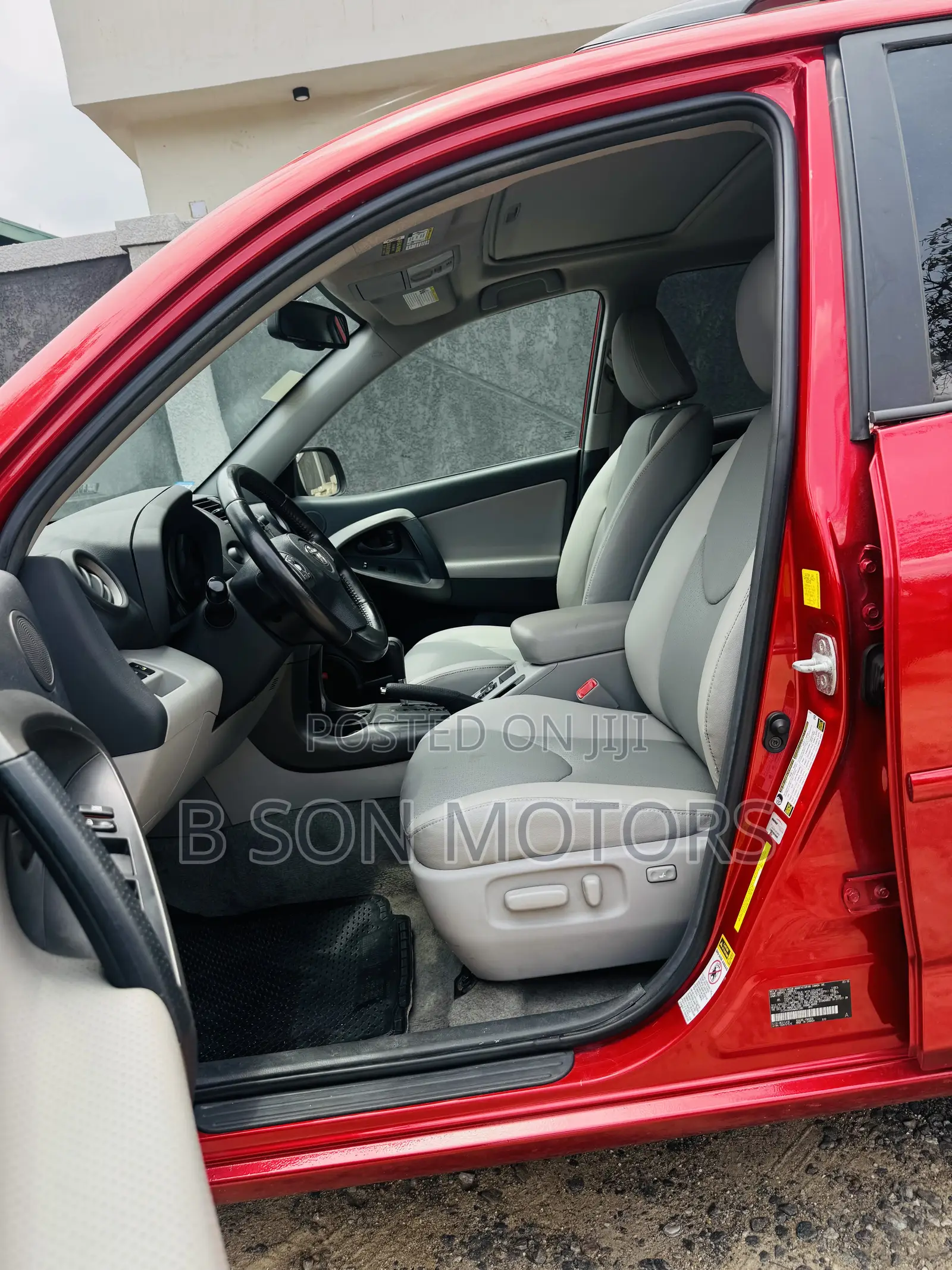 Toyota RAV4 3.5 Limited 4x4 2010 Red