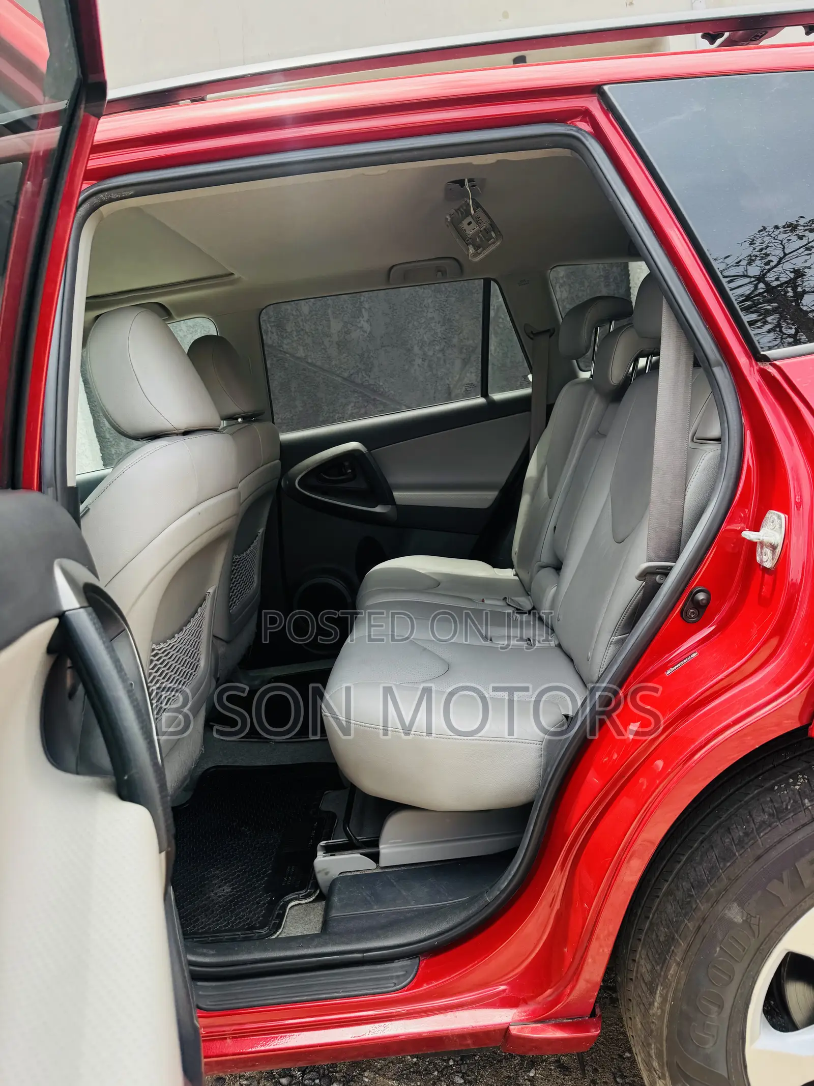 Toyota RAV4 3.5 Limited 4x4 2010 Red