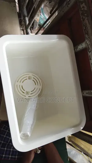 40*30 Size Laboratory Sink White Colour