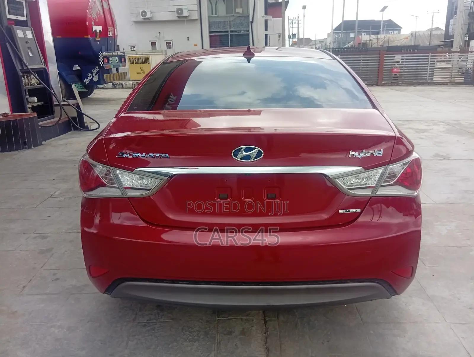 Hyundai Sonata 2013 Red