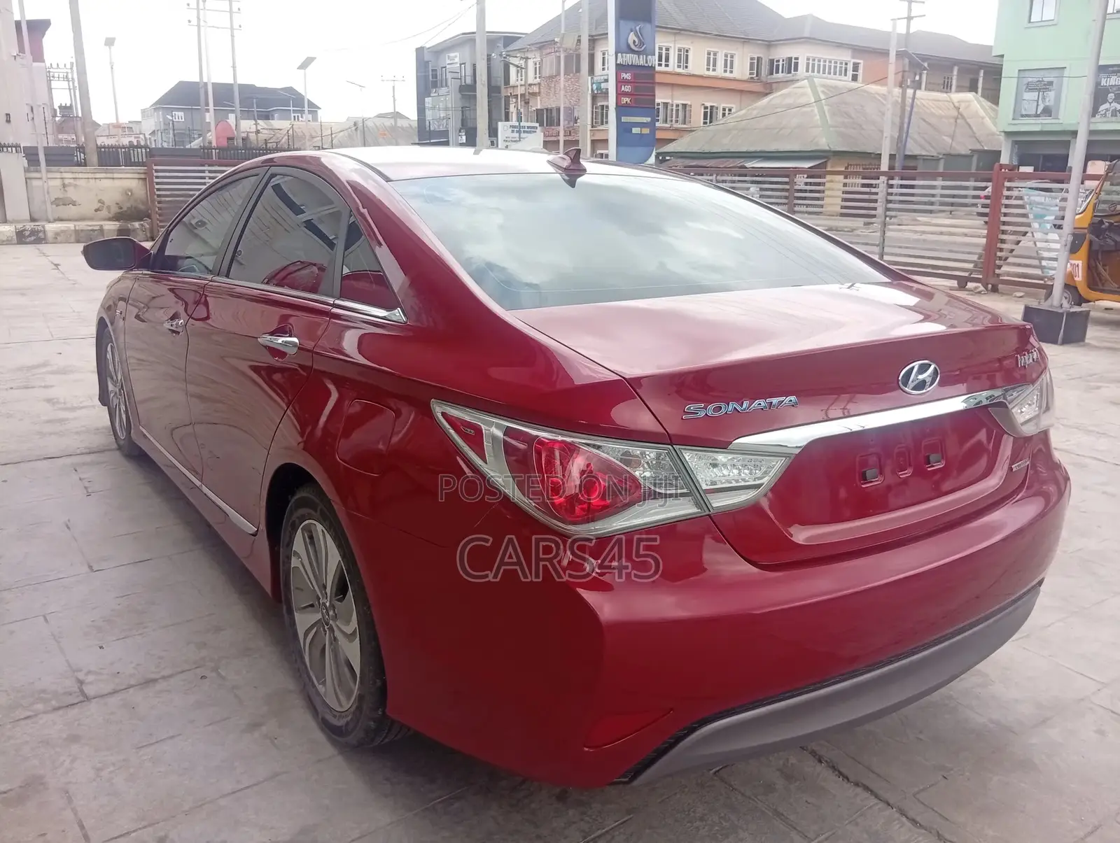 Hyundai Sonata 2013 Red