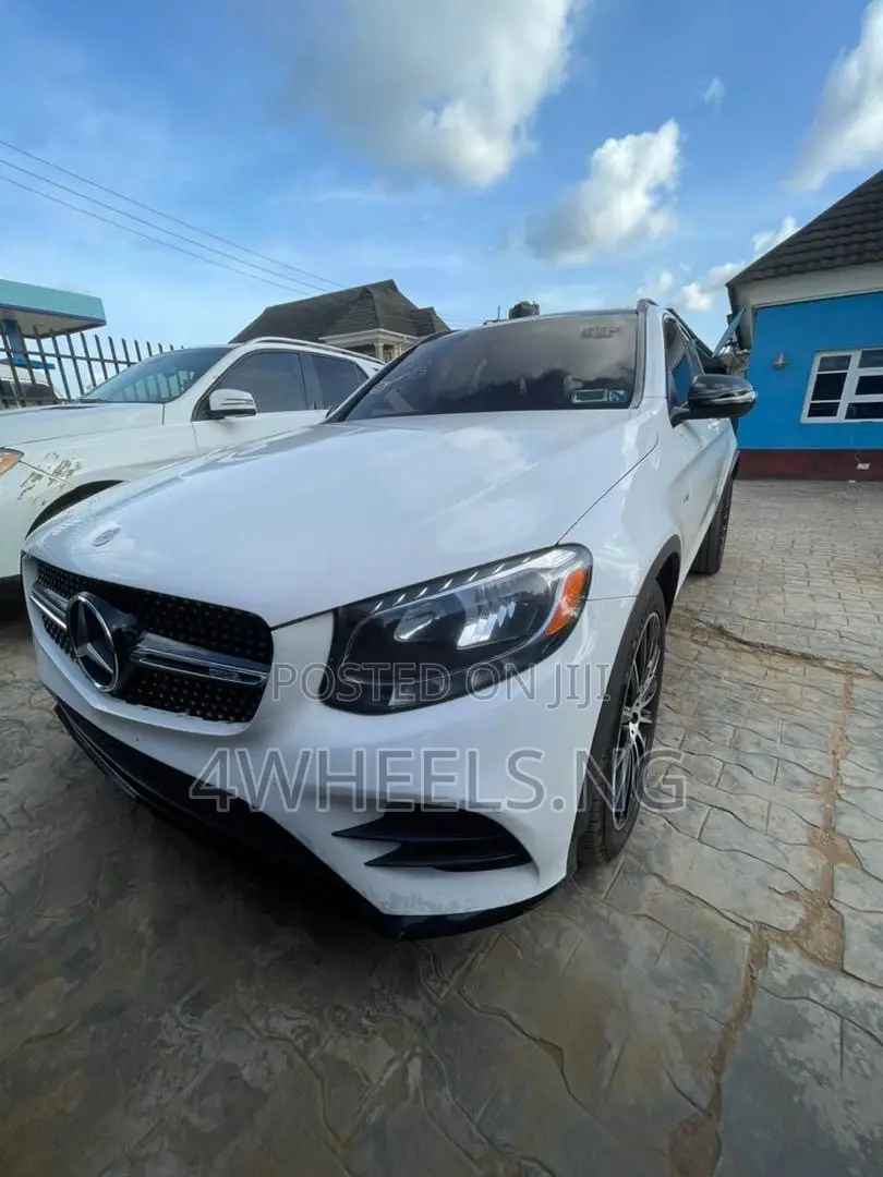 Mercedes-Benz GLC-Class 2017 White