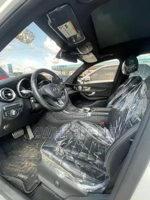 Mercedes-Benz GLC-Class 2017 White