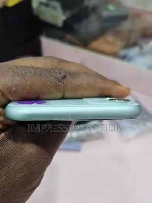 Apple iPhone 11 64 GB Pink
