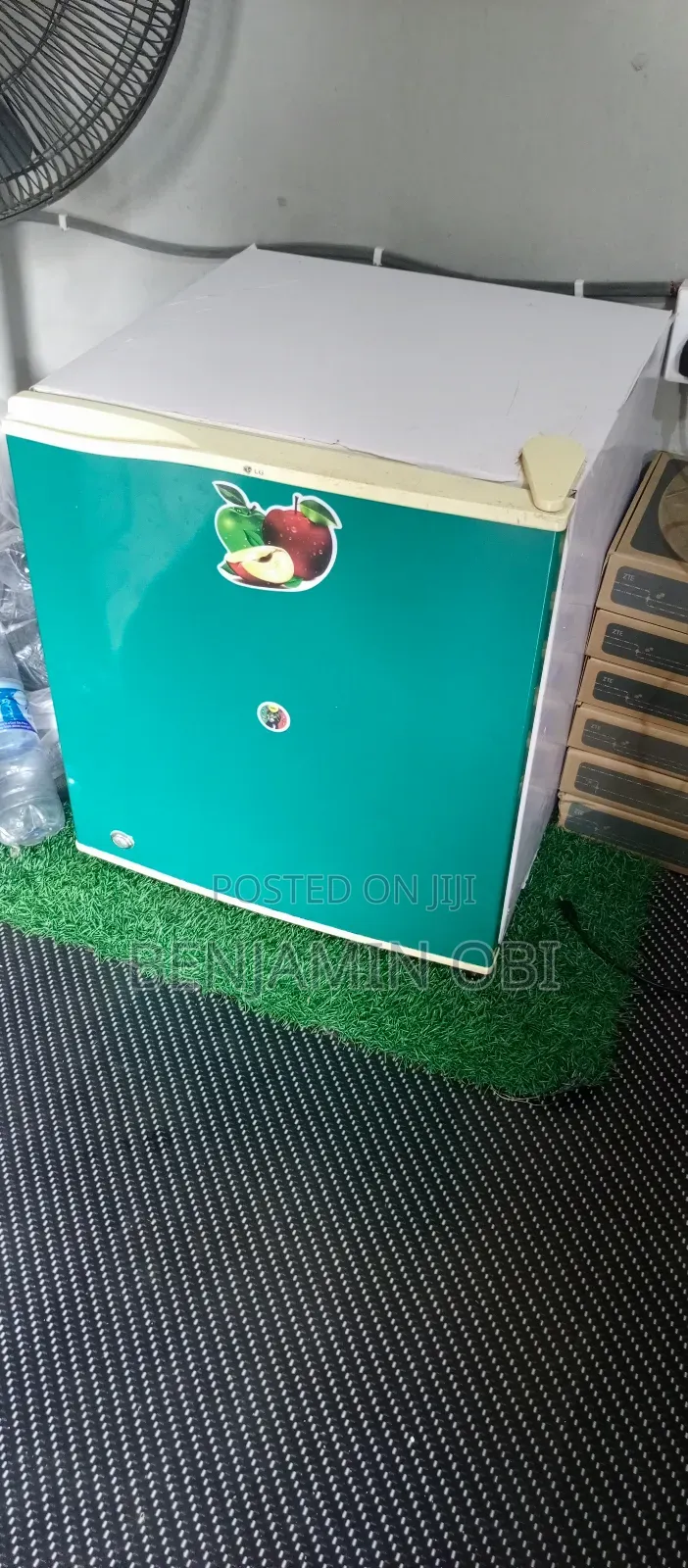 Refrigerator/Fridge