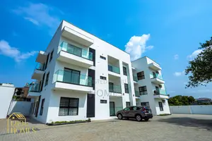 Luxury and Fully Serviced 2 Bedroom Apartment With Wifi 24/7 Power