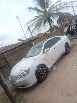 Lexus ES 350 2012 White