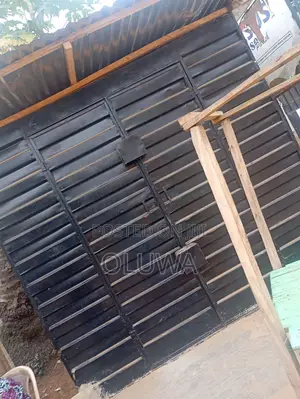 8ft by 8ft Container for Sell, Good Condition