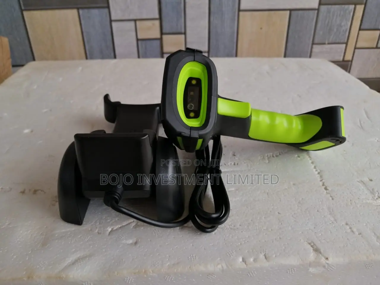 Symcode 433 Wireless Bluetooth Barcode Scanner Stand