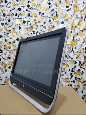 Desktop Computer HP Pavilion 24 8GB Intel Core i5 HDD 500GB