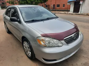 Toyota Corolla 2004 Silver