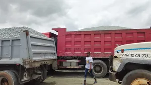 Iron Black Chippings and Granite for Building Materials and Supplies