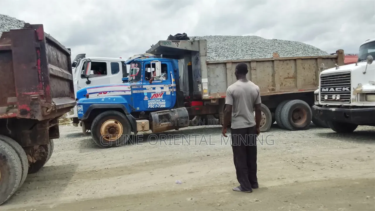 Iron Black Chippings and Granite for Building Materials and Supplies
