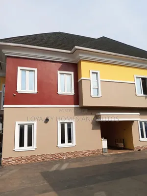 6bdrm Duplex in Berger for sale